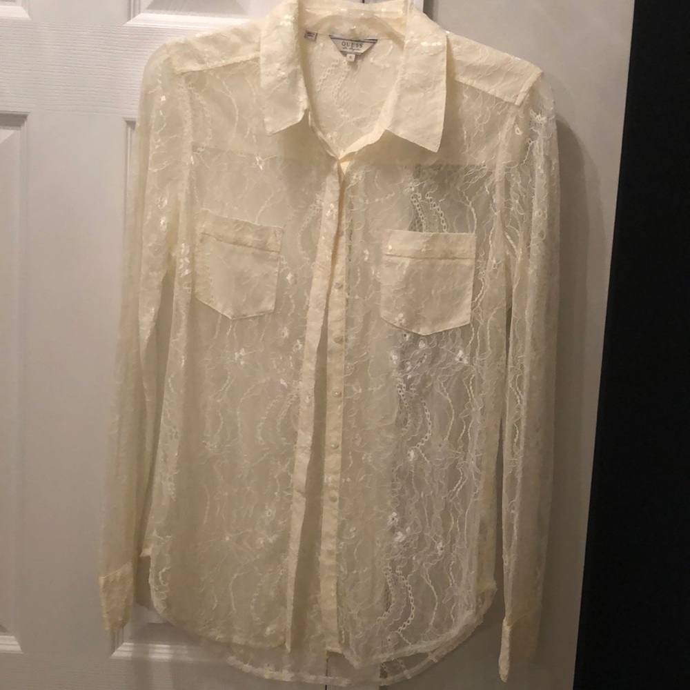 Beautiful cream colored Guess top